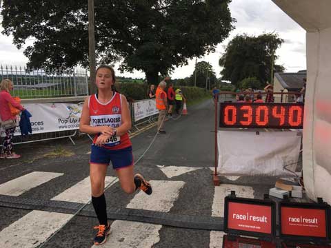 Amy Walsh Portlaoise AC winning Junior Womens race in Tinryland 2017